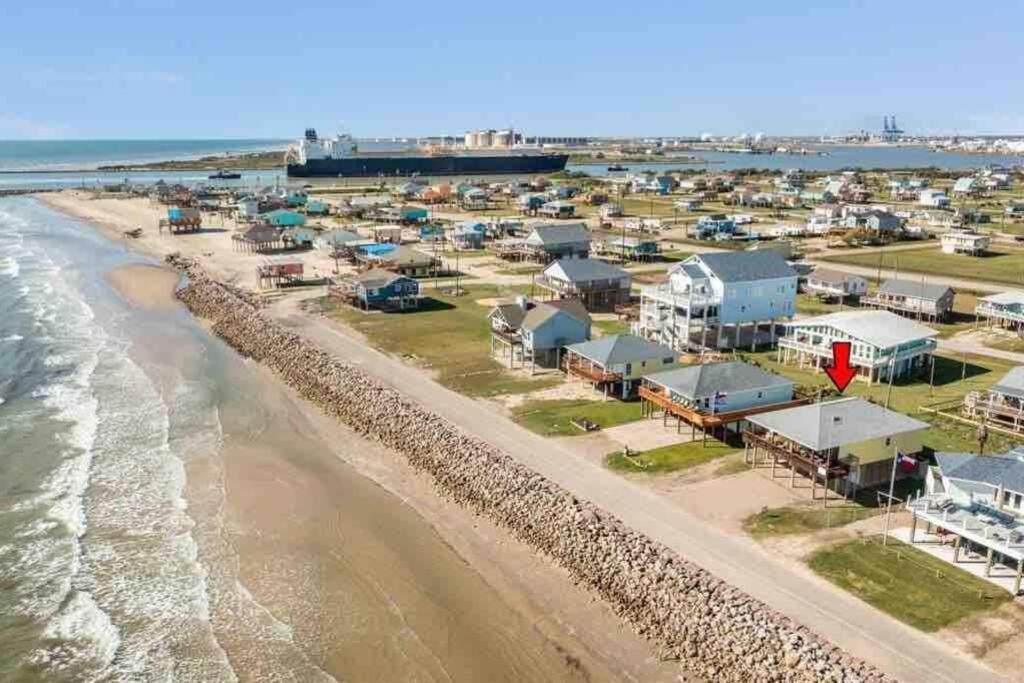 Beach House With Ocean View Surfside Beach Exterior foto